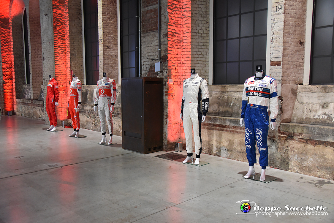 VBS_4195 - Autolook Awards 2022 - Esposizione in Piazza San Carlo.jpg